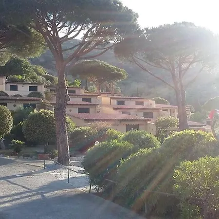 La Dimora Del Marinaio 2 - Helloelba Apartmán Marina di Campo